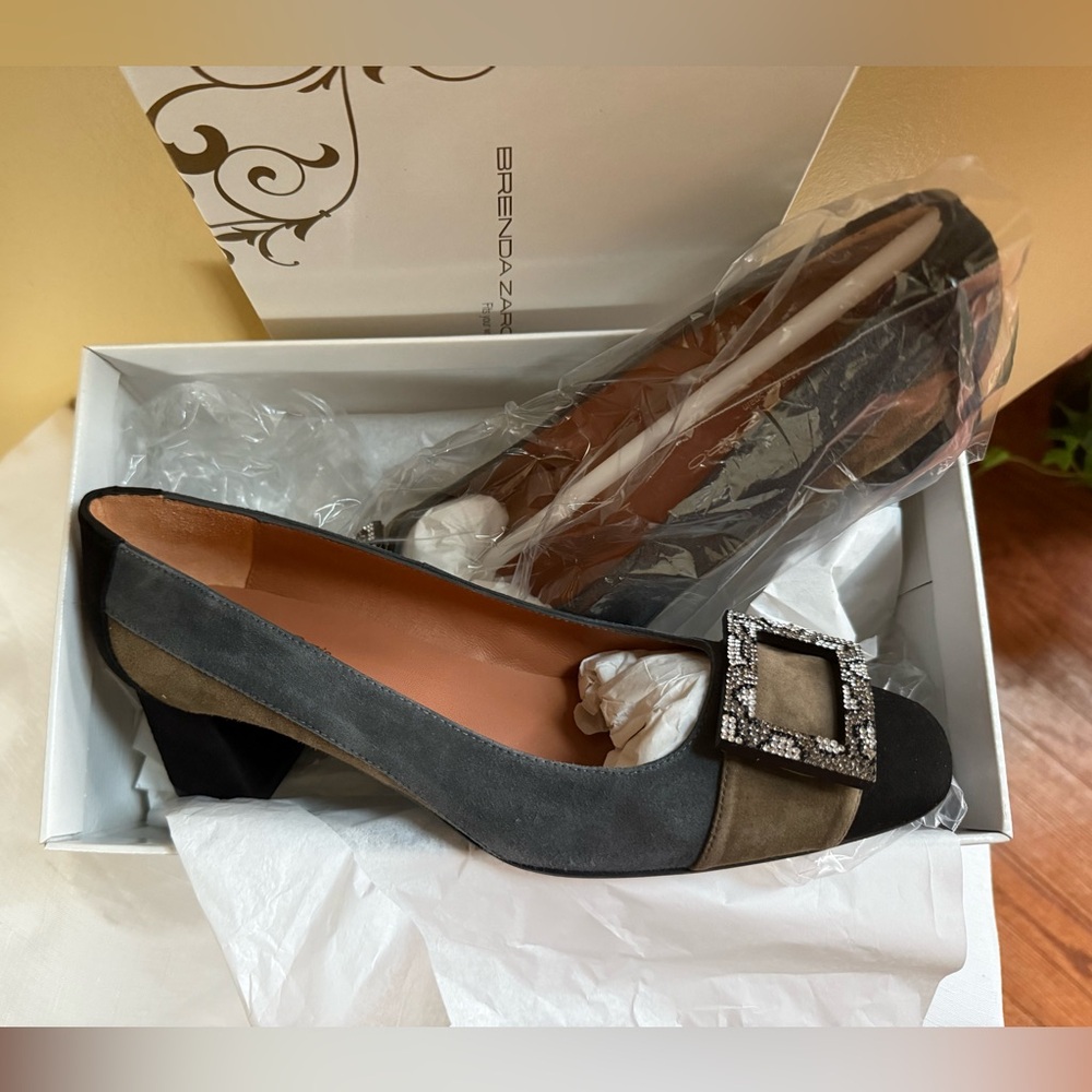 BRENDA ZARO Rebecca Pump, Sz EU39.5/US 9-9.5M, NWT